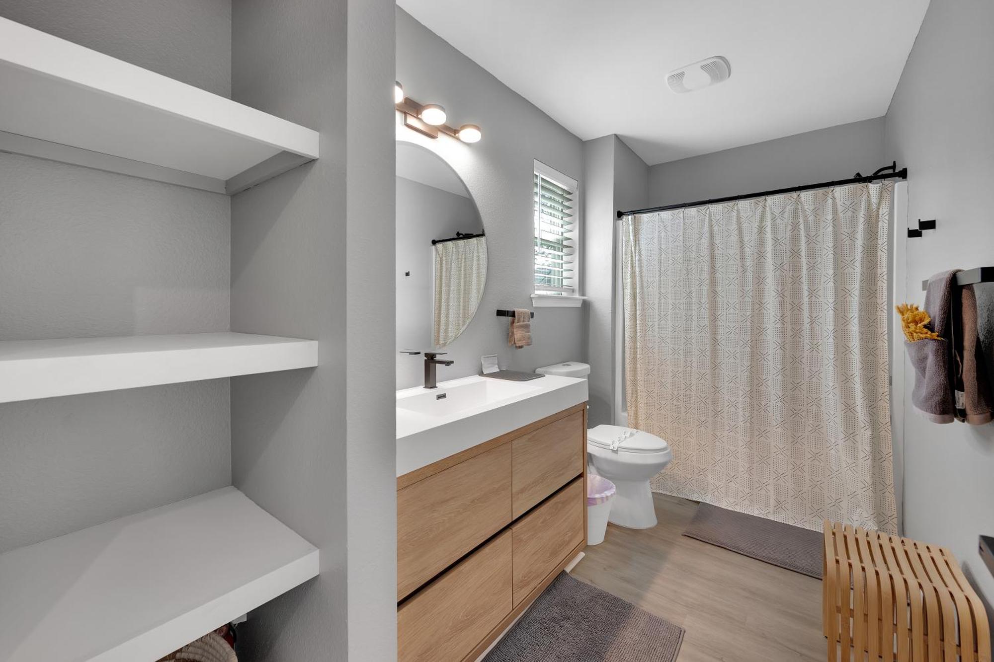 {Hidden Gem} Beach Home Blocks From Ocean +6 Bikes Джаксънвил Бийч Екстериор снимка